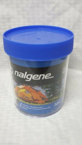 Nalgene Outdoor Storage Container 32oz BPA-Free Clear Bottle w/Blue Lid